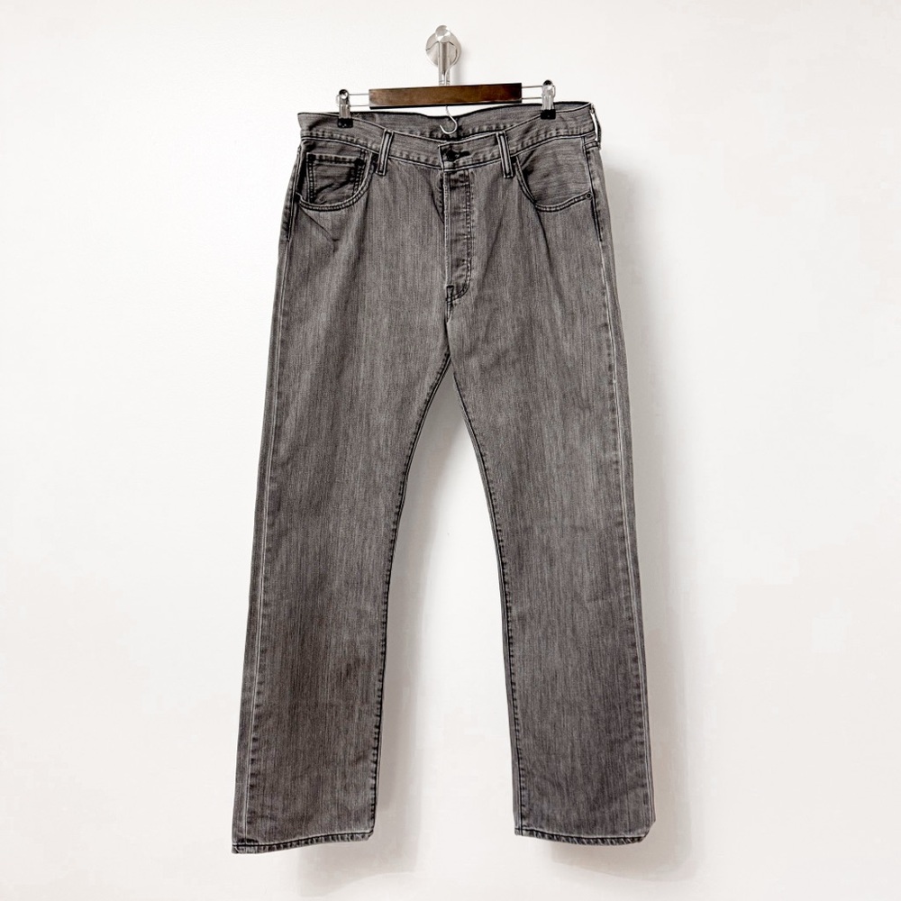 Levi's 501 Button Fly Straight Leg Classic Jeans Faded Black Gray 36 x 34